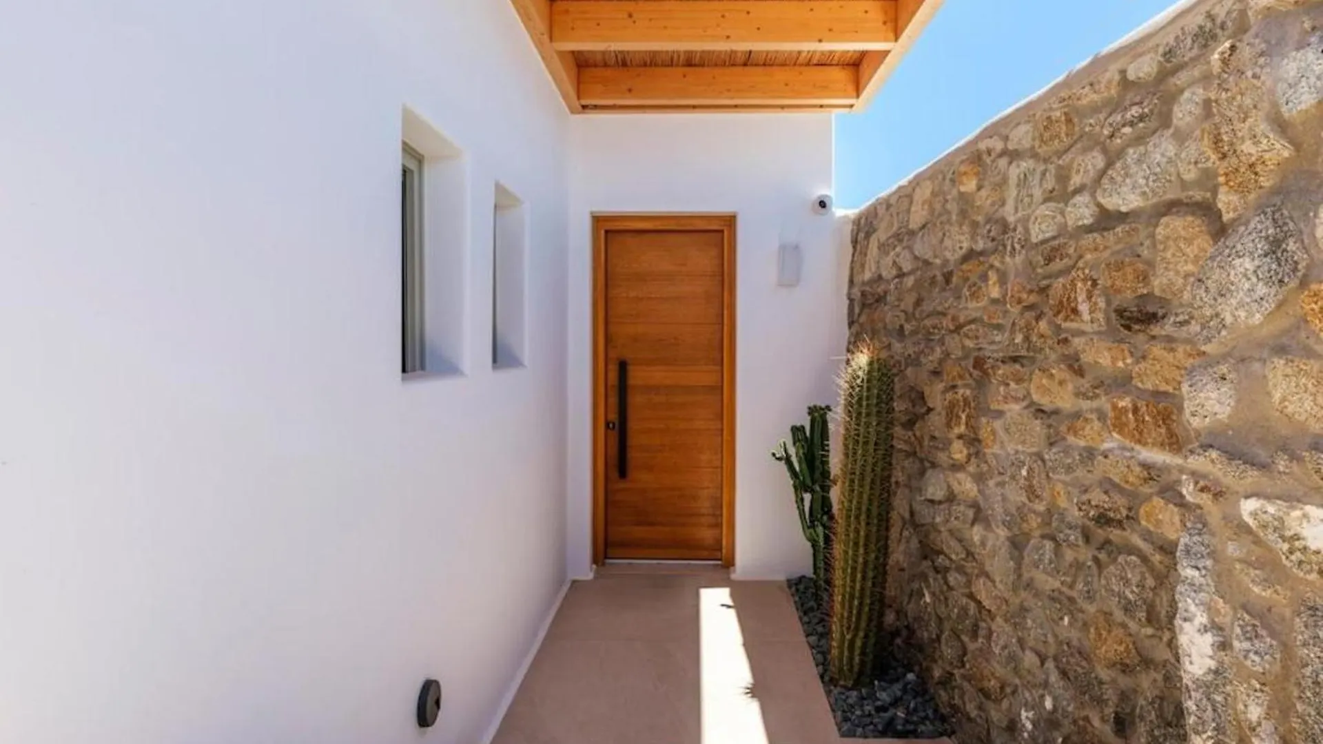 Villa Lilium III - Panoramic View Over Psarou Bay! Psarrou