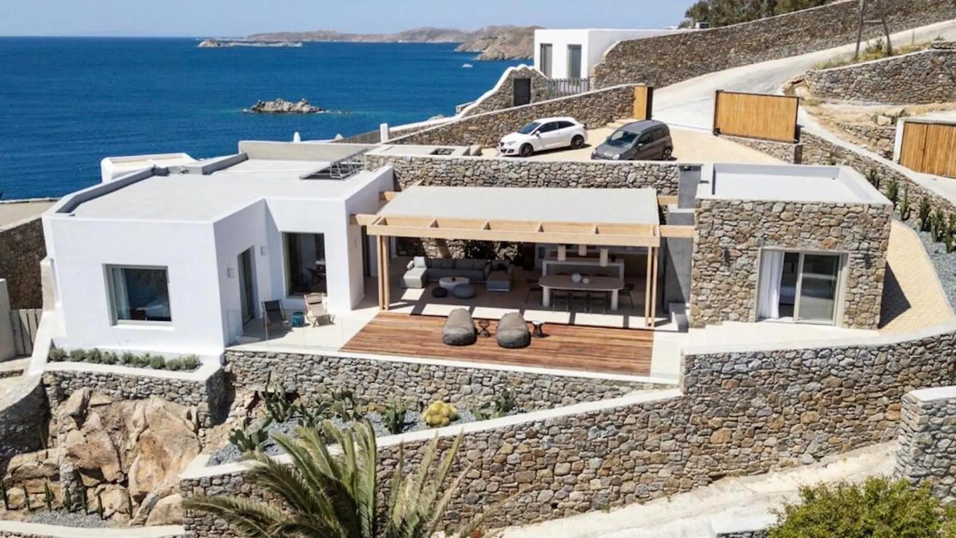 Villa Lilium III - Panoramic View Over Psarou Bay! 0*, Psarrou Grækenland