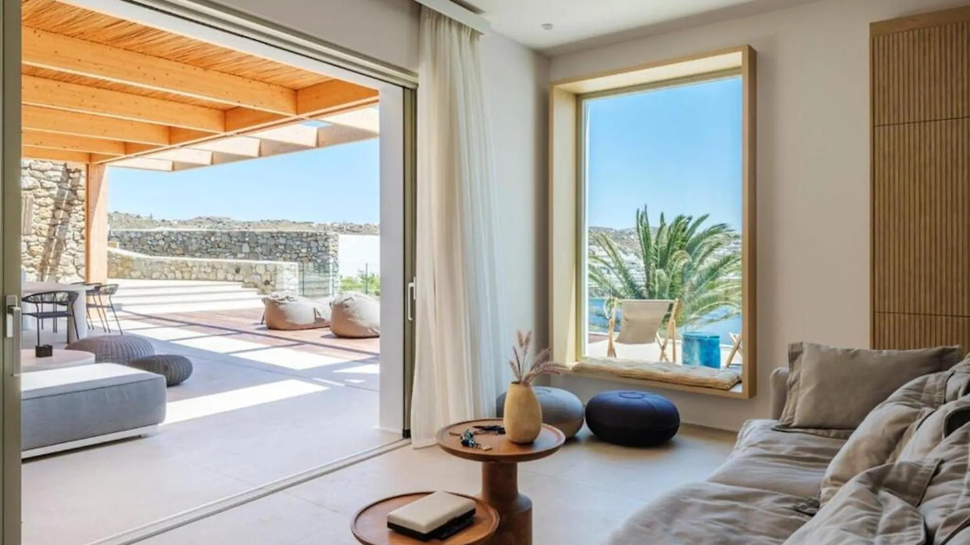 Villa Lilium III - Panoramic View Over Psarou Bay! Grækenland